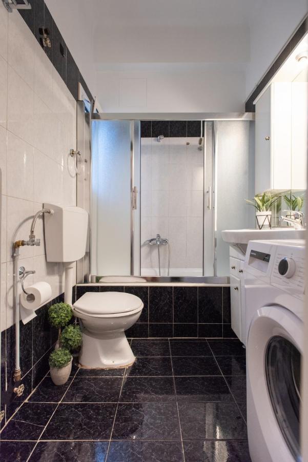 Blue Ark Wanderlust Apartment Athens Exterior photo